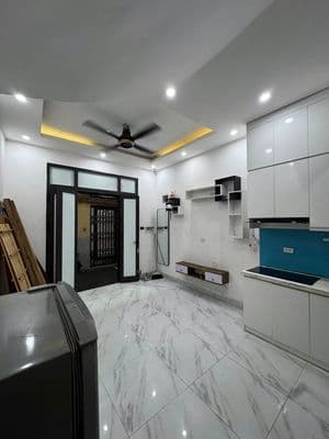 Cho thuê nhà nguyên căn 76 Kim Hoa, 24m2, 4 tầng