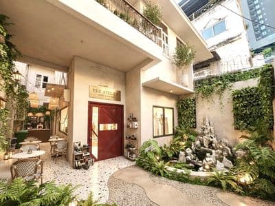 Nhà nguyên căn ngay trung tâm quận 1, ngang 14m, 3.5 tầng, giá 69triệu