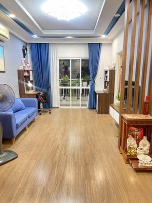 Cần bán chung cư Lotus Garden 67m2, 2 phòng ngủ có sổ hồng gần Đầm Sen