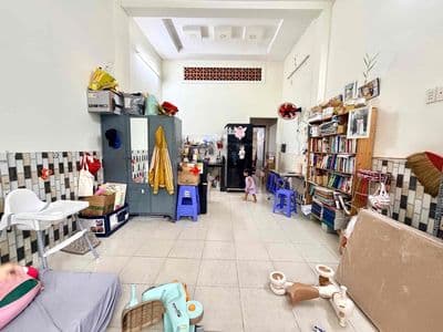 Bân đất tặng nhà 2 tầng 58m2 - Hẻm xe hơi ngay Lanmark 81 sát vách Q.1
