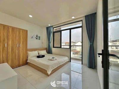Căn hộ 1 phòng ngủ ban công - độc lập chợ tân hương - thang máy đủ nt