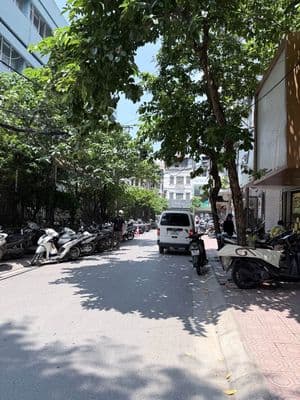 Bán nhà núi Trúc Ba Đình, ô tô tránh, kinh doanh, 32m2, 6 tầng, 12.2 t