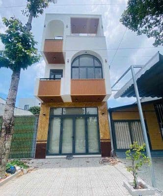 Cho thuê nhà trệt 2 lầu nhà mới 100% - nội thất cơ bản - kdc hồng loan