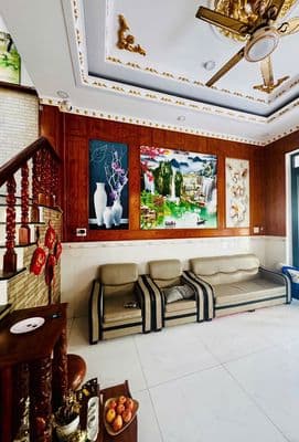 Chủ gấp bán nhà 3 lầu, hxh, tân hạnh, dtsd 183m2, giảm gần 500tr