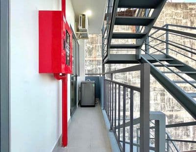 Căn hộ 1 phòng ngủ tầng cao kế bên đh ftu