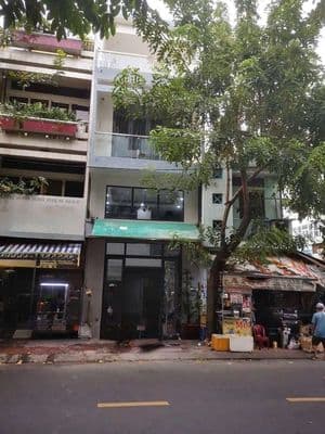 Nhà mặt tiền đường lý nam đế