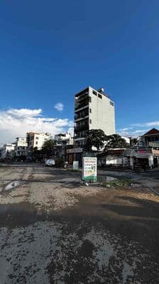 Mặt tiền sông Vàm Thuật, 140m2, làm vp, kho xưởng, quán ăn