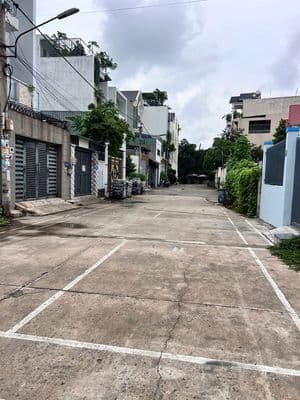 Đất thổ cư. thạnh xuân 33. dt: 5 x 19m2.