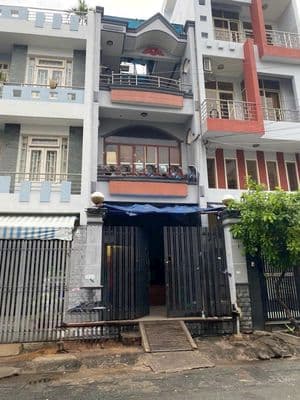 NGỘP BANK BÁN GẤP ! Nhà MT Nguyễn Thiệu Lâu| DT: 4,2X 22,5m- 3 tầng