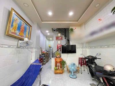 Bán nhà Âu Dương Lân Quận 8, 31m2, 4 tầng, 5PN, không quy hoạch
