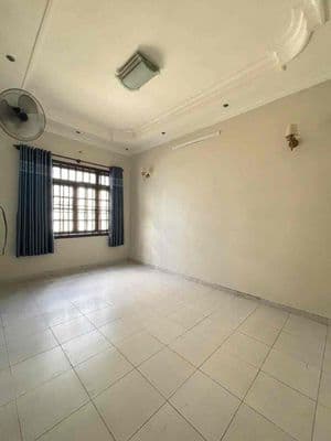 Biệt thự đường 23- gigamall, 1 trệt 2 lầu, 5pn, garage xe hơi