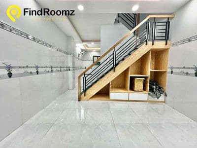 Nhà Nguyên Căn 1 Trệt 1 Lầu 2PN 2WC Đi bộ đến Vlu cs3