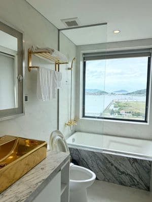 Căn hộ 2pn luxury | golden bay – view cao, view sông đẹp