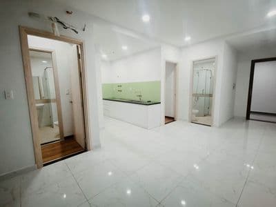 Cho Thuê Căn 2PN 2W Charm City - Sẵn Rèm, 2 Máy Lạnh - Chỉ 6,3 Triệu