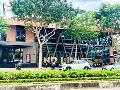 Cho thuê lâu dài Lô 2 mặt tiền đường Nam Kỳ Khởi Nghĩa - Vị trí đẹp th