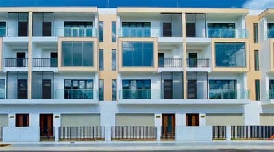 Cho thuê căn nhà phố 90m2 giá cực rẻ tại T&T MiLENIA