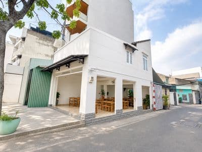 Góc 02 mặt tiền ngang lớn 6.2m, ngay chợ tân quy, quận 7.