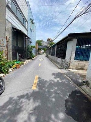 nhà riêng vườn lài ,gần cầu võ đông nhì ,gần chợ -giá 6tr