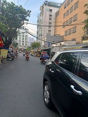 KS 6 tầng mặt tiền Lý Phục Man Quận 7, KDBB sầm uất. 6*20 giá 23 tỷ.