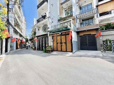Bán nhà 4 lầu sân thượng. xe hơi quay đầu tại nhà. 211/25 hoàng hoa th