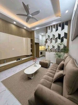 Cho thuê nhà 5 tầng ngô gia tự – 3pn–giá 10tr–đẹp xinh, ở cực thích