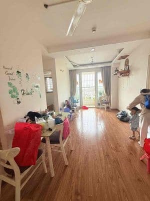 Cho thuê Căn Hộ 2PN 2WC 69m2 The Avila 114 An Dương Vương,P16 Q8