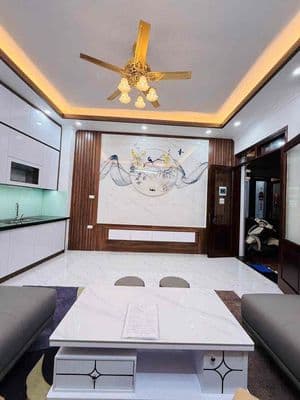 Cho Thuê Nguyên Căn 5 tầng, 3 PN, 4VS full nội thất, lh ***