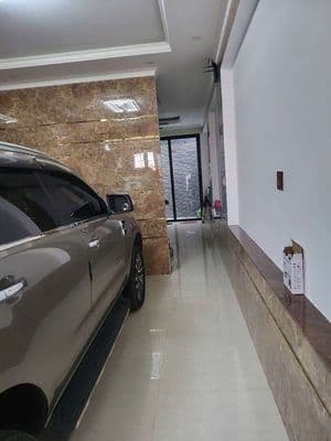 Cho thuê nhà nguyên căn – hẻm 2 ô tô né nhau