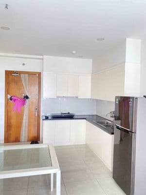 Cho thuê 3pn 7tr trống, có máy lạnh 7.5tr chung cư Saigon Intela