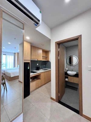 Căn hộ dịch vụ tiêu chuẩn khách sạn tại bcons city