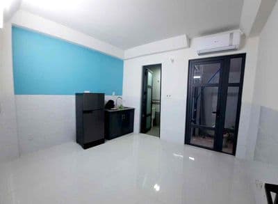 Cho Thuê Căn Hộ Studio Full Nội Thất Rộng 20m2 Ngay Ngã Tư Hàng Xanh