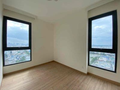 Cho thuê Aurora 2pn có rèm 10.5tr ở liền