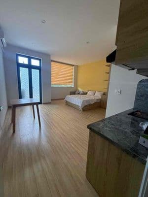 Nhà 4 tầng mặt tiền Võ Chí Công, dòng tiền lớn gần 500tr/năm