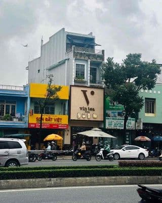 Cho thuê nhà mặt tiền 3 tầng mới Đường Điện Biên Phủ- ngang 7.5m