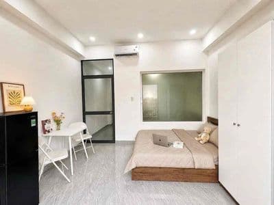 Căn hộ 1 pn bancol full nội thất giá rẻ