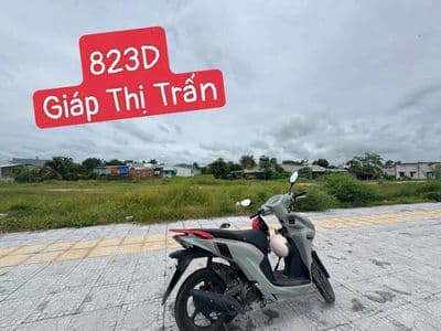 Đường 823d ngay thị trấn đức hoà
