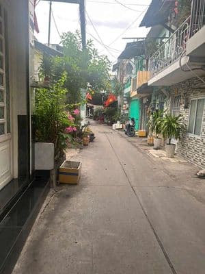 Nhà bán hẻm c3 phạm hùng