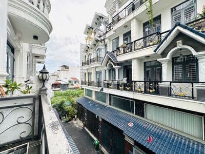 Nhà Khu Đồng Bộ, Gần Emart Phan Huy Ích, 5 Tầng, 58M2, Ôtô Trong Nhà