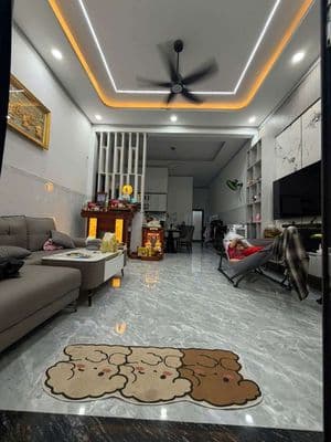 bán nhà shr gần ngay nhà văn hóa kp Thống Nhất