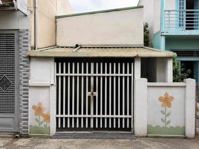 Bán Gấp : 2 Mặt tiền , 2.5T Lý Thường Kiệt .Dĩ an . sổ riêng Hẻm Oto