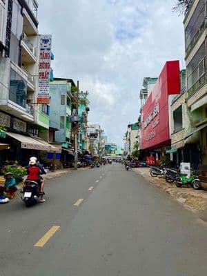 Nhà 4 tầng – hxh sát mặt tiền – khu hiếm nhà bán – q 5 – chỉ 5.x tỷ