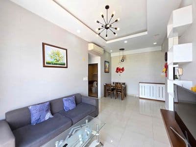 Cho thuê 2PN 2WC full nội thất cao cấp gần sân bay giá 16.5tr Premier