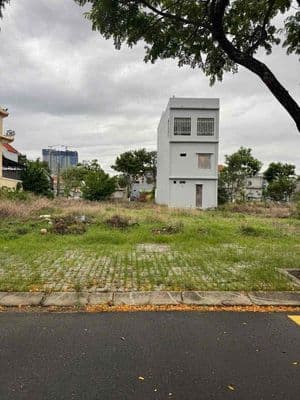 bán đất trân hữu dực