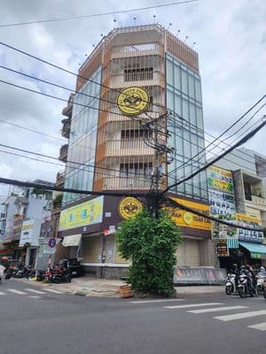  tòa nhà góc 2mt văn cao, tân phú – đầy đủ thang máy & pccc