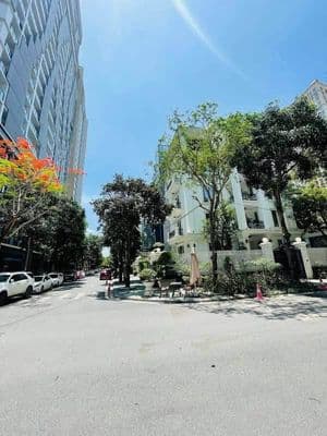Nhà bán Tây Hồ, Nhật Chiêu, 5 tầng, 3x tỷ