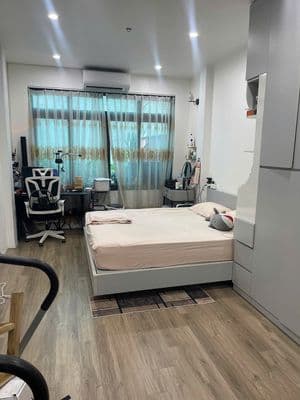 Cho thuê nhà 4 tầng 1 tum Định Công, Hoàng Mai, full đồ