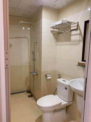 Cho thuê căn hộ khách sạn Sơn Trà, full nội thất, gần biển
