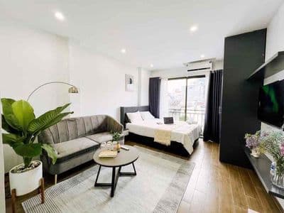 Cho thuê studio ban công mới ngay 3/2 quận 10