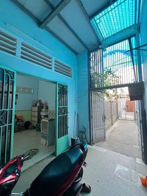 Bán nhà gần đh luật chợ bình triệu, hbchanh,thủ đức