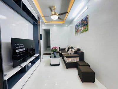 Nhà Lô góc Phố Trung Phụng, 40m x 4T, 4PN full nội thất